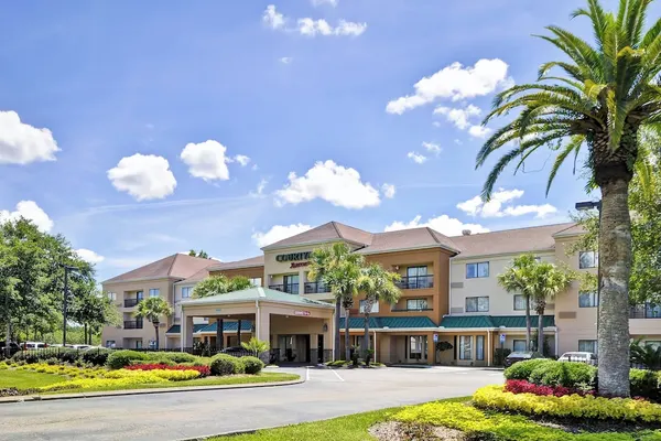 Photo 1 - Courtyard by Marriott Jacksonville Airport