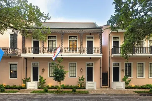 Photo 1 - Garden District Hotel