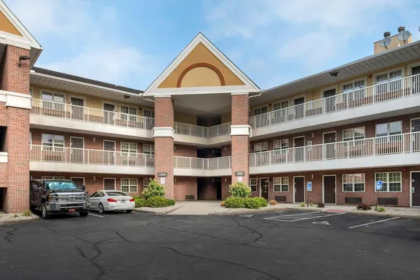 Photo 1 - Extended Stay America Suites Cincinnati Springdale I275