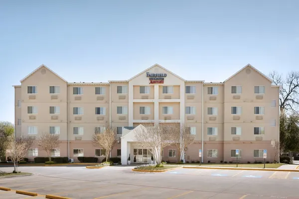 Photo 1 - Fairfield Inn & Suites Fort Worth University Drive