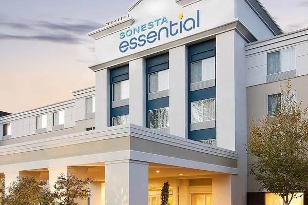 Photo 1 - Sonesta Essential Houston Hobby Airport