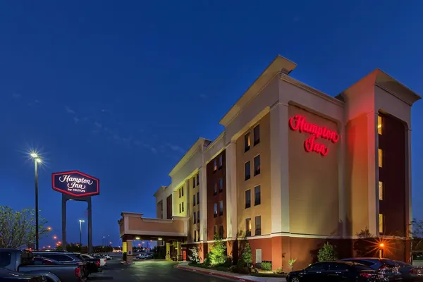 Photo 1 - Hampton Inn Oklahoma City-Northwest