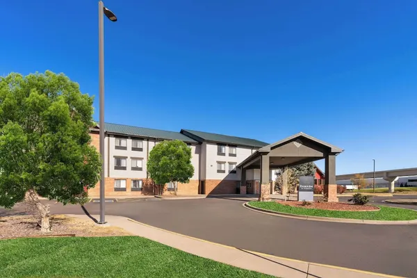 Photo 1 - SYLO Hotel Denver Airport, a Ramada by Wyndham