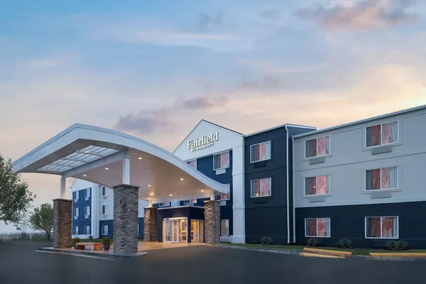 Photo 1 - Fairfield Inn By Marriott Kansas City Airport