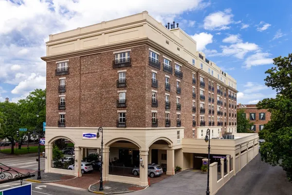 Photo 1 - Hampton Inn Savannah-Historic District