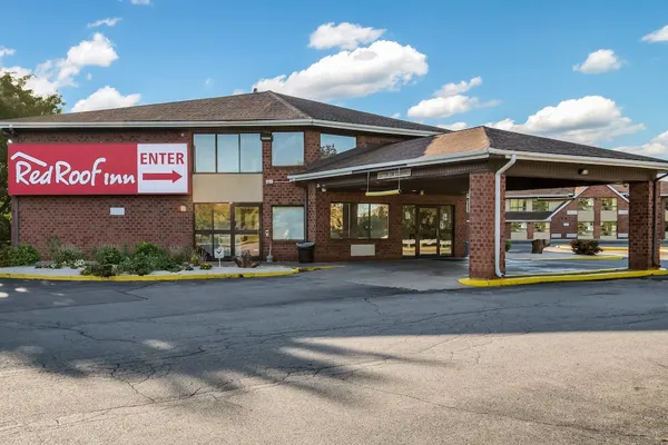 Photo 1 - Red Roof Inn Rochester – Airport