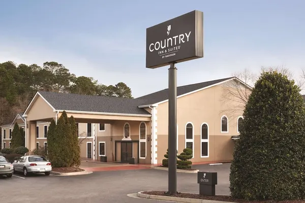 Photo 1 - Country Inn & Suites by Radisson, Griffin, GA