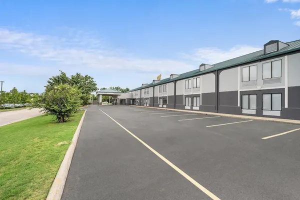 Photo 1 - Quality Inn Auburn Campus Area I-85