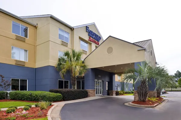 Photo 1 - Fairfield Inn by Marriott Hattiesburg