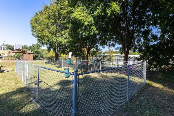 Photo 1 - Extended Stay America Suites Columbia Greystone