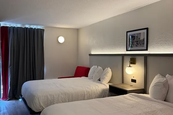 Photo 1 - Ramada by Wyndham Lumberton NC North