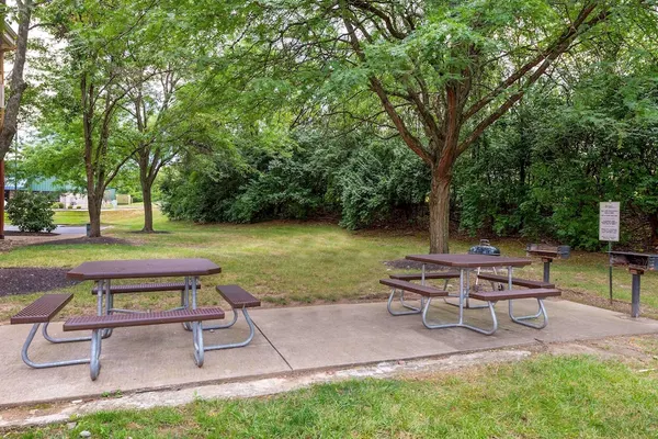 Photo 1 - Studio 6 Fairfield, OH - Cincinnati