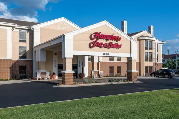 Photo 1 - Hampton Inn & Suites Florence Center