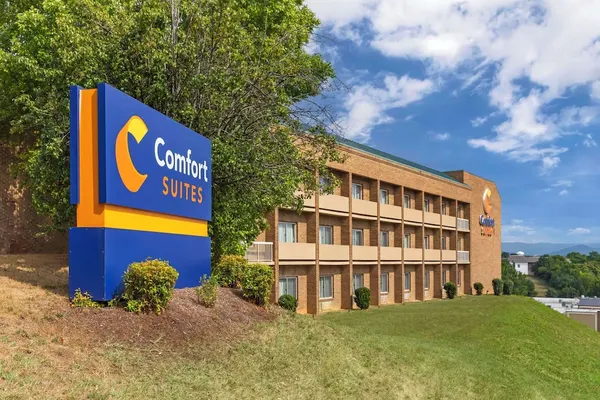 Photo 1 - Comfort Suites Inn at Ridgewood Farm