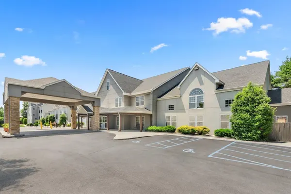 Photo 1 - Country Inn & Suites by Radisson, Roanoke, VA