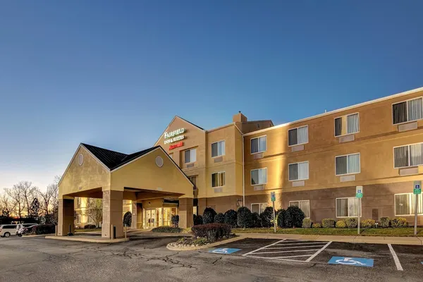 Photo 1 - Fairfield Inn By Marriott Potomac Mills