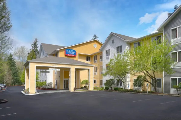 Photo 1 - Fairfield Inn & Suites by Marriott Seattle Bellevue/Redmond