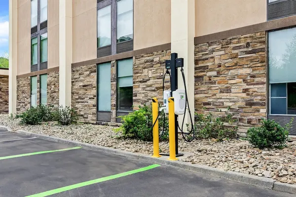 Photo 1 - Hampton Inn Princeton