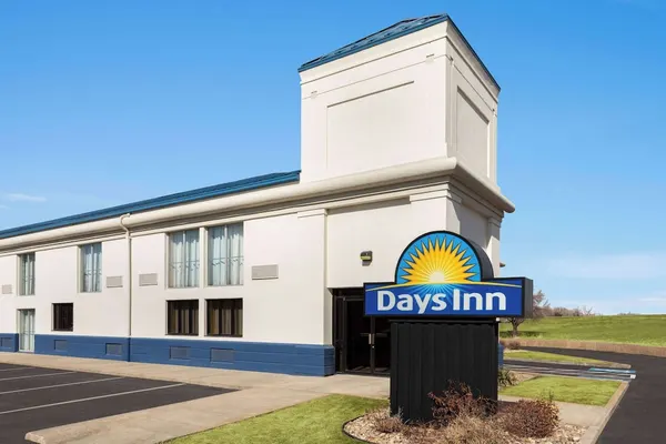 Photo 1 - Days Inn by Wyndham Grand Island I-80