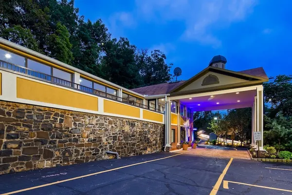 Photo 1 - Best Western Fort Lee