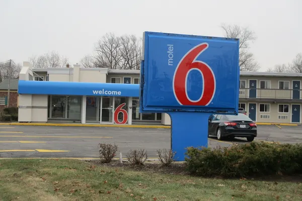 Photo 1 - Motel 6 North Olmsted, OH - Cleveland