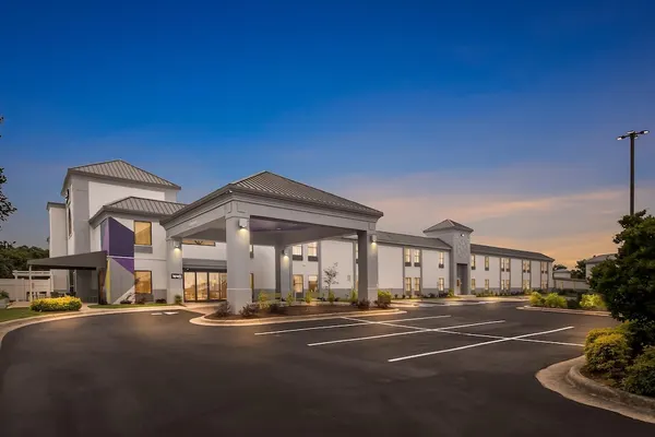 Photo 1 - Spark by Hilton Spring Lake Fayetteville