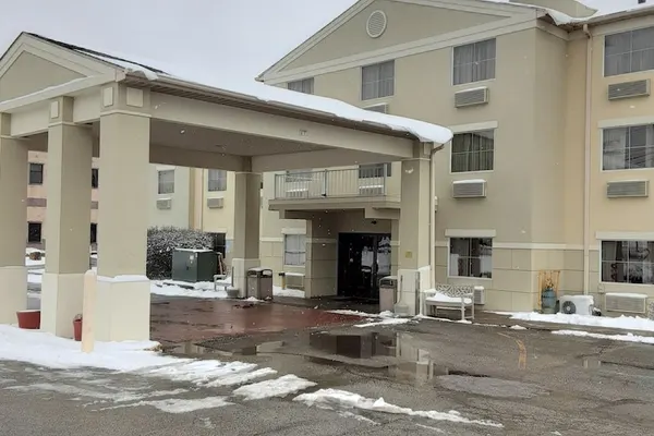 Photo 1 - Wingate by Wyndham Pittsburgh/West Mifflin