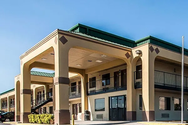 Photo 1 - Econo Lodge Inn & Suites Southeast