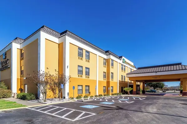 Photo 1 - Quality Inn Texas City I-45