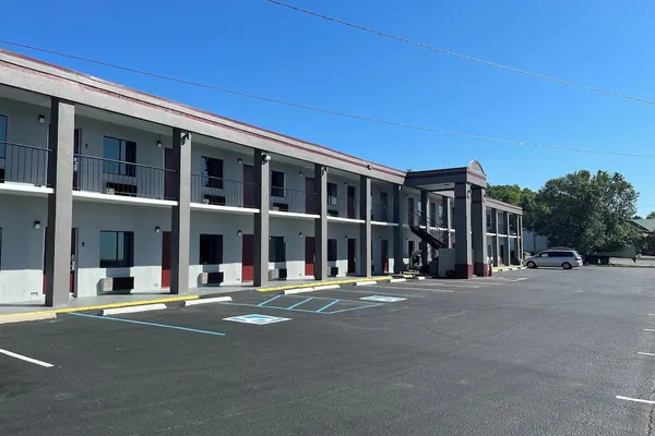 Photo 1 - Red Roof Inn Kimball, TN - I-24