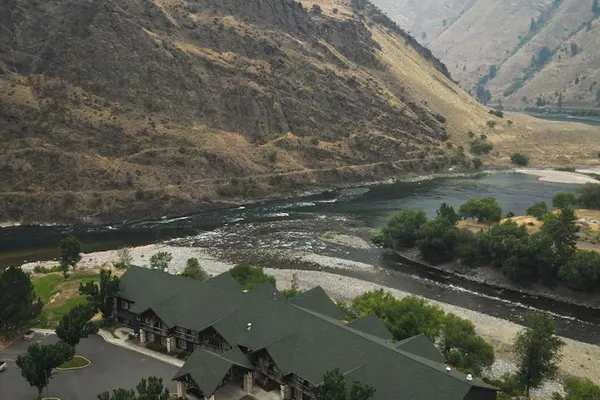Photo 1 - Salmon Rapids Lodge