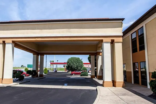 Photo 1 - Quality Inn Arcola