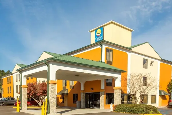 Photo 1 - Comfort Inn Hammond