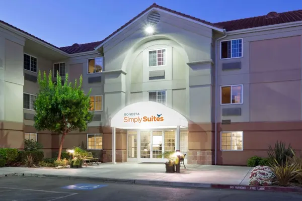 Photo 1 - Sonesta Simply Suites Silicon Valley Santa Clara