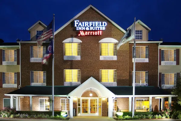 Photo 1 - Fairfield Inn & Suites by Marriott Cincinnati Eastgate