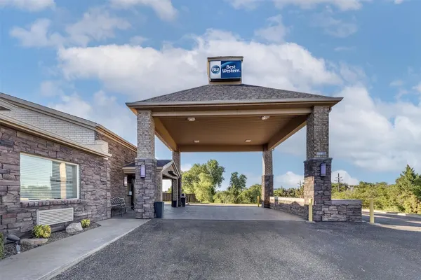 Photo 1 - Best Western Borger Inn