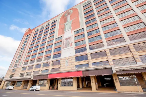 Photo 1 - OYO Hotel St. Louis Downtown City Center MO