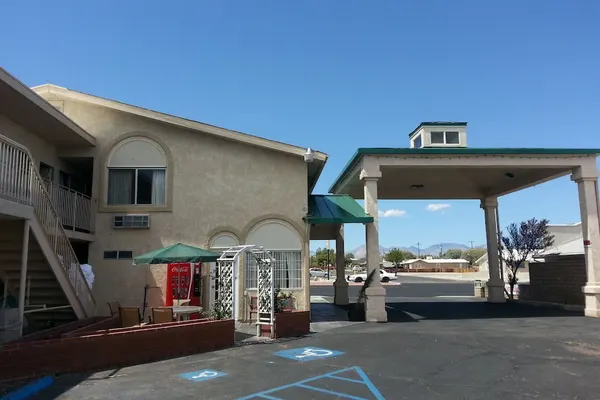 Photo 1 - Super 8 by Wyndham Ridgecrest