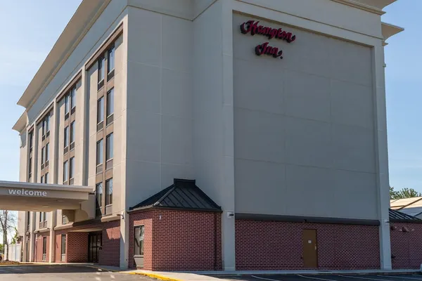 Photo 1 - Hampton Inn Portsmouth Central