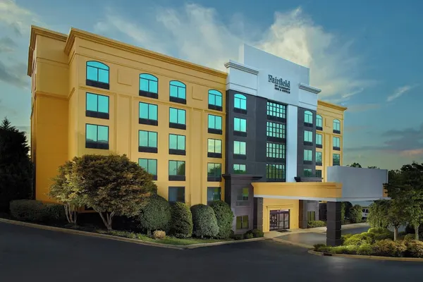 Photo 1 - Fairfield by Marriott Inn & Suites Asheville Outlets