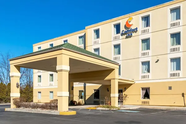 Photo 1 - Comfort Inn Mechanicsburg - Harrisburg South