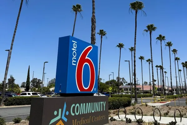 Photo 1 - Motel 6 Lodi, CA