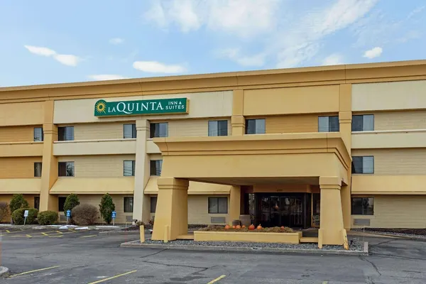 Photo 1 - La Quinta Inn & Suites by Wyndham Stevens Point