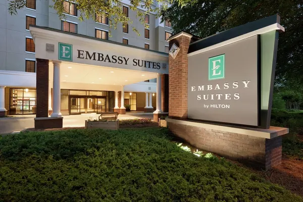 Photo 1 - Embassy Suites by Hilton Atlanta Alpharetta