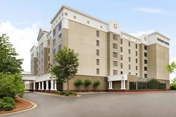 Photo 1 - Embassy Suites by Hilton Atlanta Alpharetta