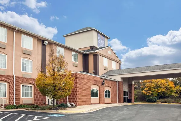 Photo 1 - Sleep Inn & Suites Emmitsburg