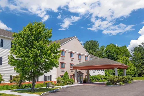 Photo 1 - Best Western Plus Berkshire Hills Inn & Suites