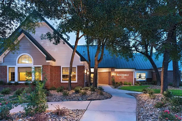 Photo 1 - Residence Inn Houston The Woodlands / Lake Front Circle