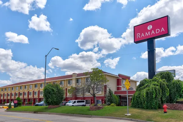 Photo 1 - Ramada by Wyndham Oklahoma City Airport North