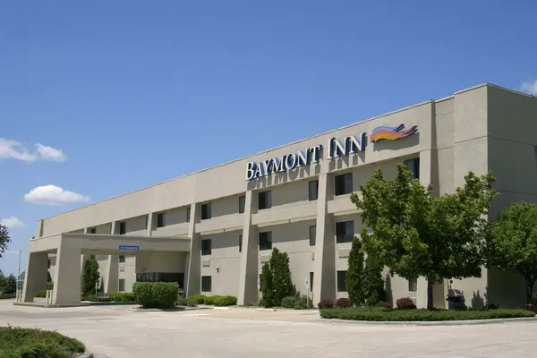 Photo 1 - Baymont by Wyndham Springfield IL